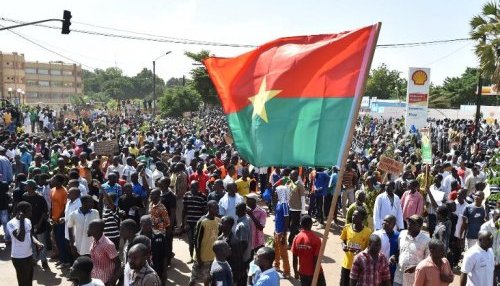 Article : Burkina-Faso de quelle révolution parle-t-on après la chute de Blaise ?